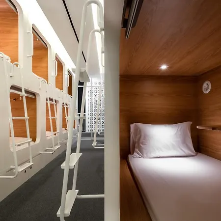 Kini Capsule Hostel